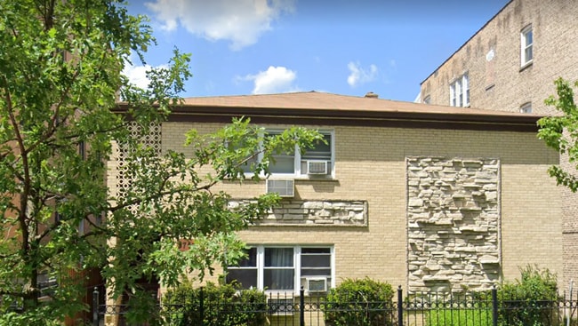 Photo - 3746 W Leland Ave Unit 2G