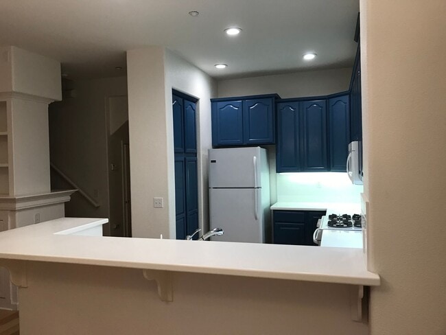 Photo - Groups Welcome! Nice Quiet Community One mile to downtown SLO