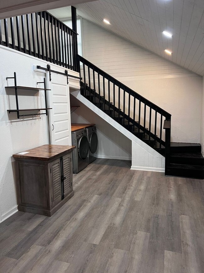 Photo - 4305 10th Ave