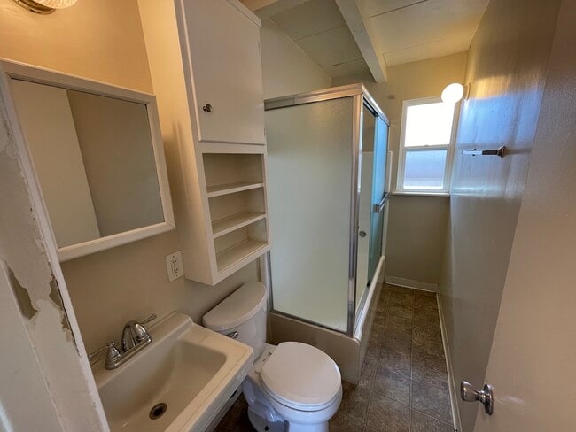 Photo - Azusa Studios