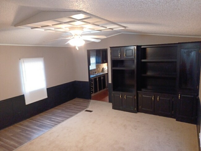 Photo - 34 Twilight Cir