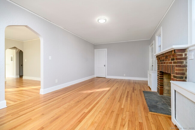 Photo - 58 Mayflower Ave Unit 1