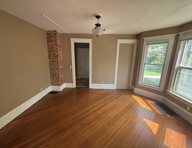 714 Iowa Ave