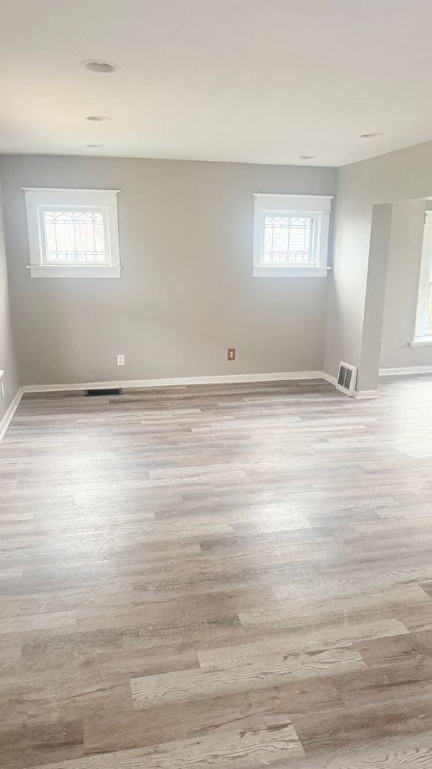 Photo - Large 3 bedroom Single Family Home READY NOW