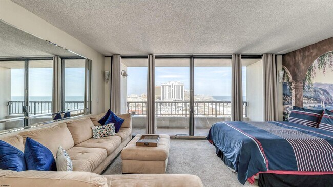 Photo - 3851 Boardwalk Unit 1405