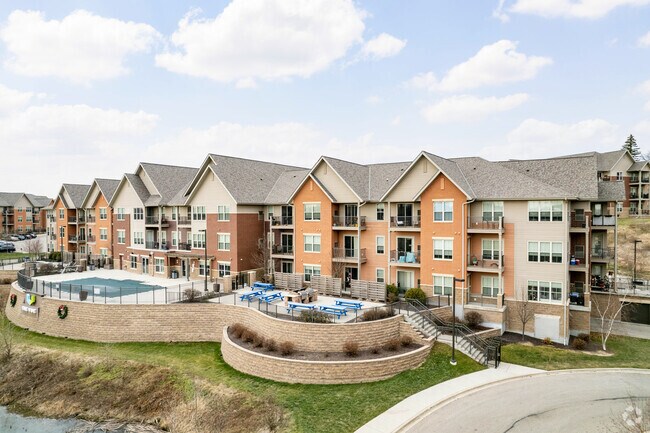 The Vue at Pinnacle Park