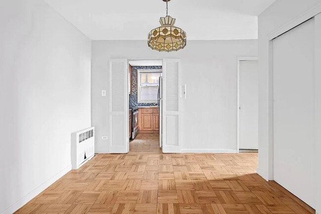 Photo - 525 Ocean Pkwy