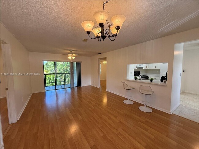 Photo - 9649 NW 4th St Unit 5E