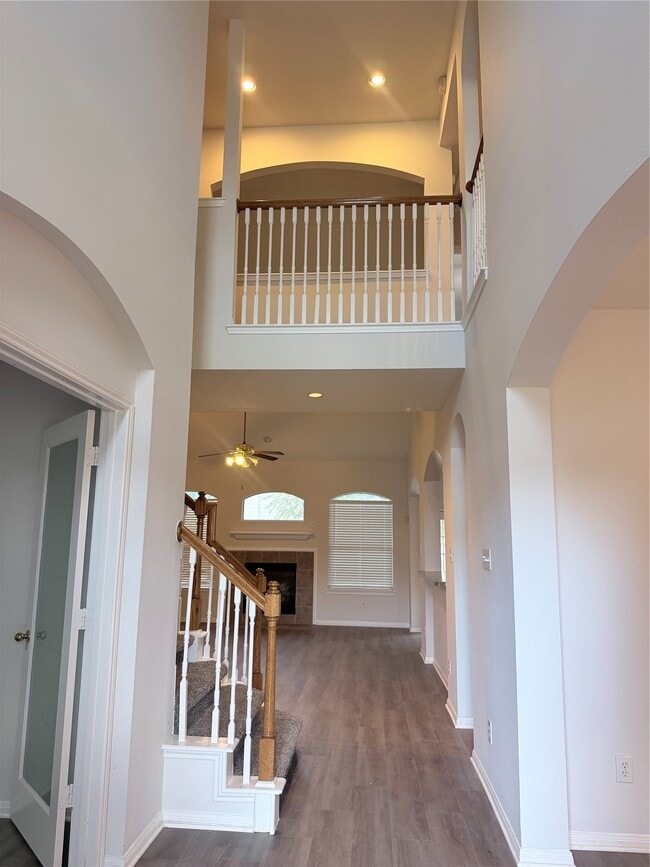 Building Photo - 17407 S Sienna Cove Ln