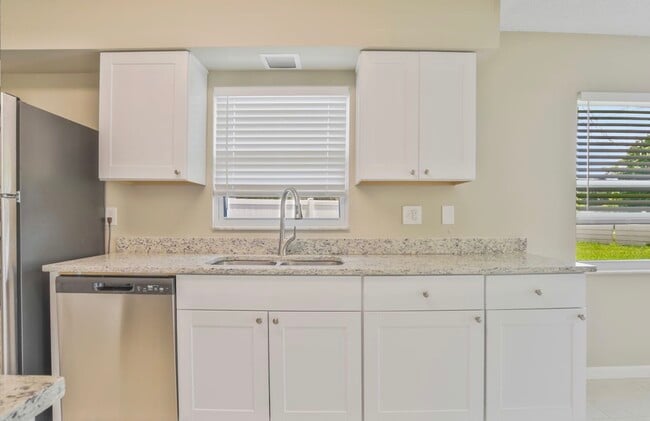 Photo - 520 S Perry St