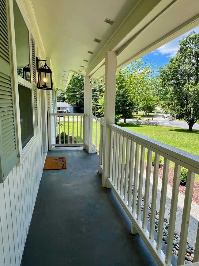 Photo - 763 San Fernando Dr