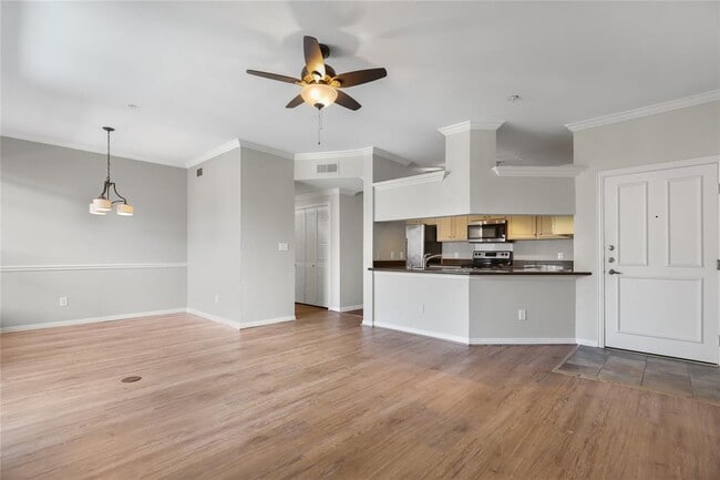 Photo - 2111 Welch St Condo Unit B207