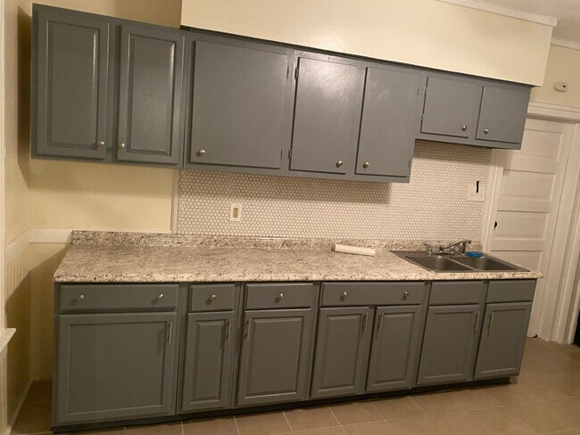 Photo - 16 Stewart St Unit second floor