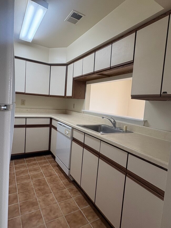 North Winchester Apartments