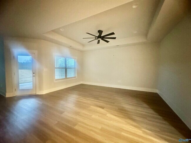 Photo - 91333 Monteagle Blvd SE