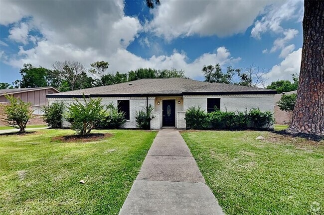 Building Photo - 2318 Turtle Creek Dr Rental