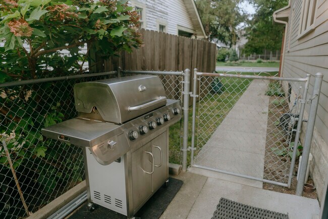 Photo - 608 N Emerson Ave