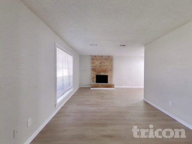 Photo - 19902 Burle Oak Dr