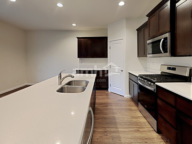 Photo - 1963 NW 22nd St