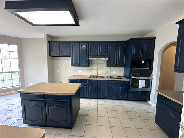 Photo - 8404 Laughing Waters Tr