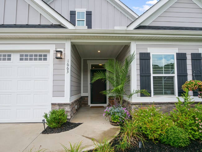 Photo - 1663 Jessamine Dr