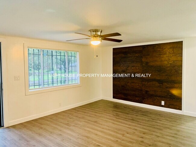 Photo - Beautiful Allendale Home With Large Fenced Yard