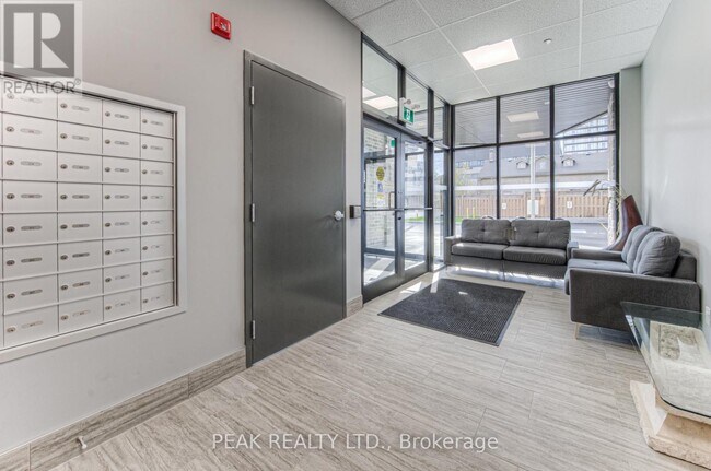 Photo - 30 George St S Unit 208