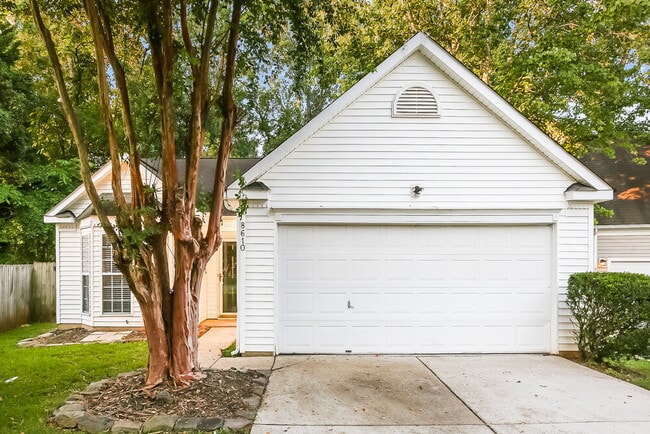 Building Photo - 8610 Treyburn Dr Rental