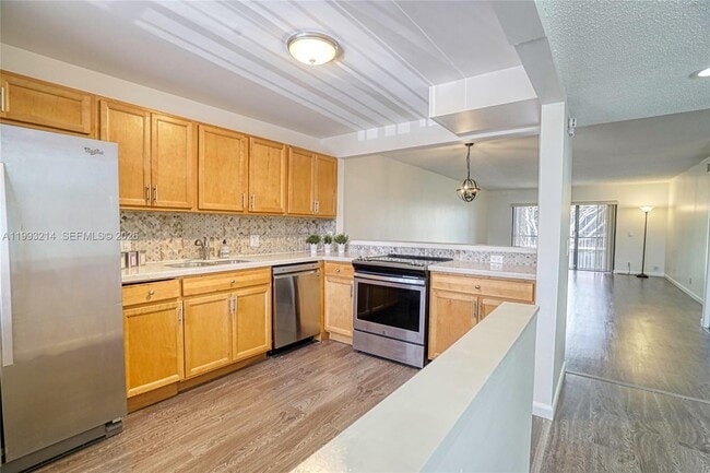 Photo - 434 Lakeview Dr Unit 205