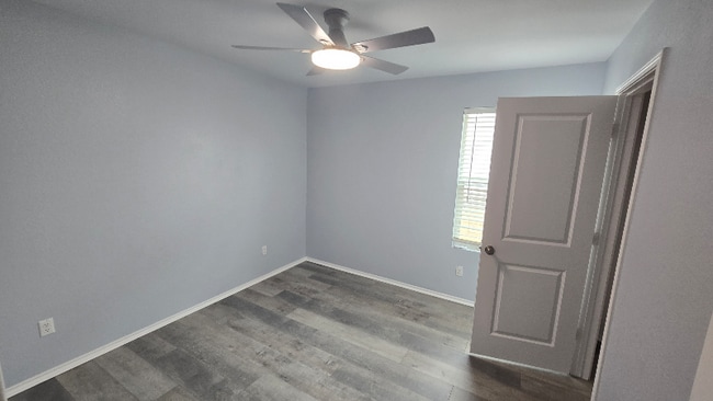 Photo - 451 Marty Allen Loop