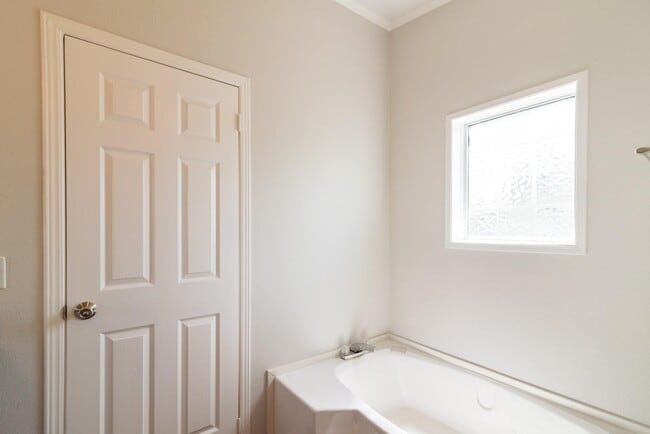 Photo - 10115 Berrybriar Ln