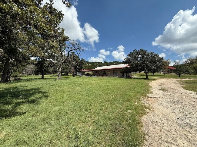 Photo - 1904 Bear Creek Rd