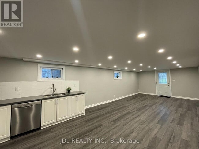 Photo - 226 Lorindale Dr