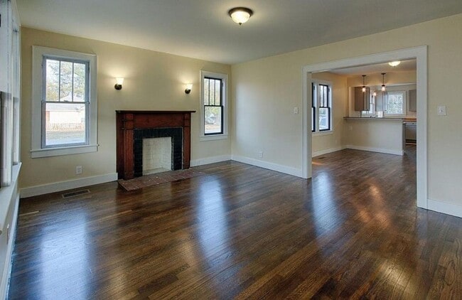 Photo - *****COMING SOON****Charming Home in North...