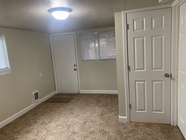 Photo - 1311 S 3rd Ave