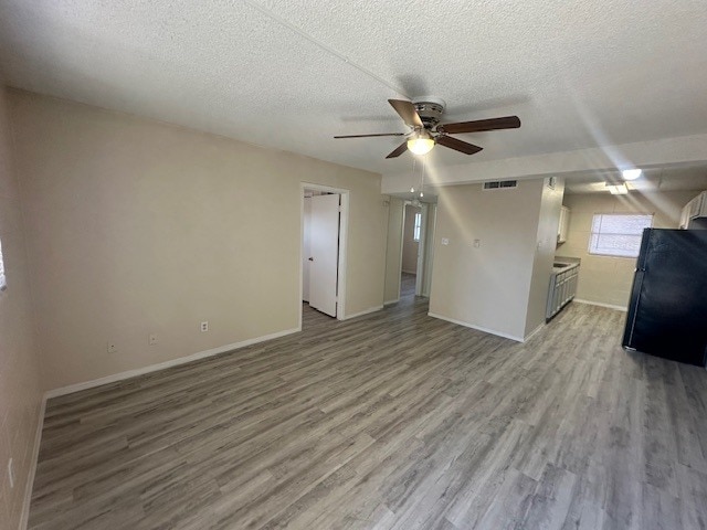 Livingroom/Kitchen View