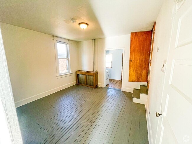 Building Photo - 551 Linden Ave Rental