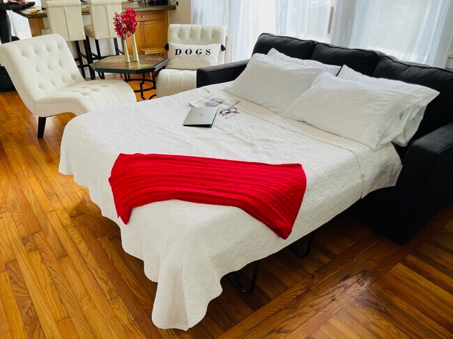 Photo - 112 Cooper St