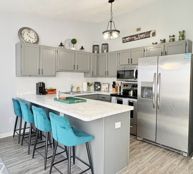 Barra de desayuno - 3443 Clover Meadows Dr Unidad Condo