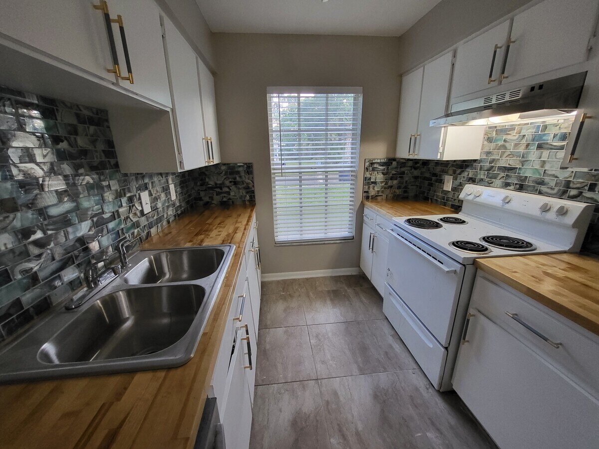 E9th House House Rental in Tampa, FL