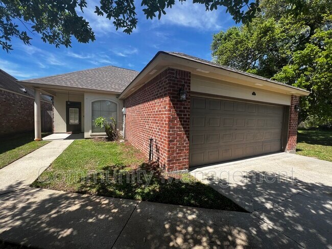 Photo - 610 Spring Cove Dr