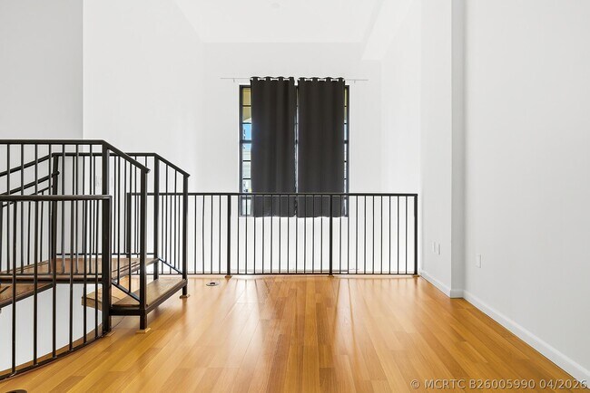 801 S Olive Ave Unidad 425