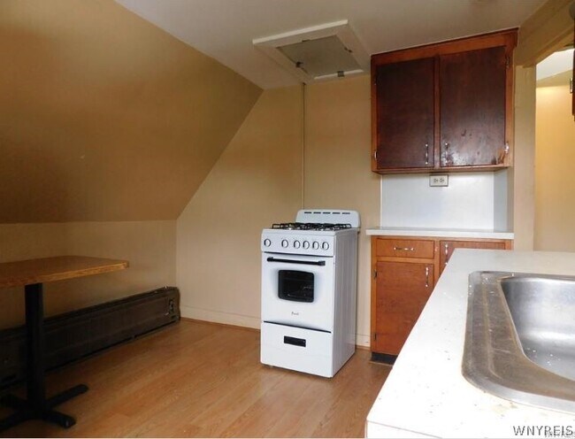 Photo - 57 Liberty St