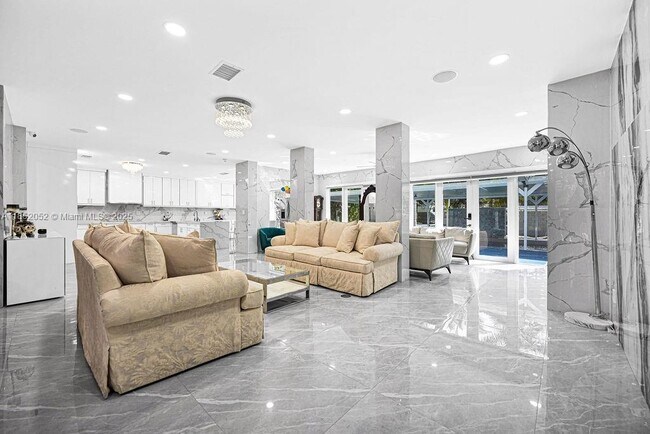 Photo - 7830 SW 120th St