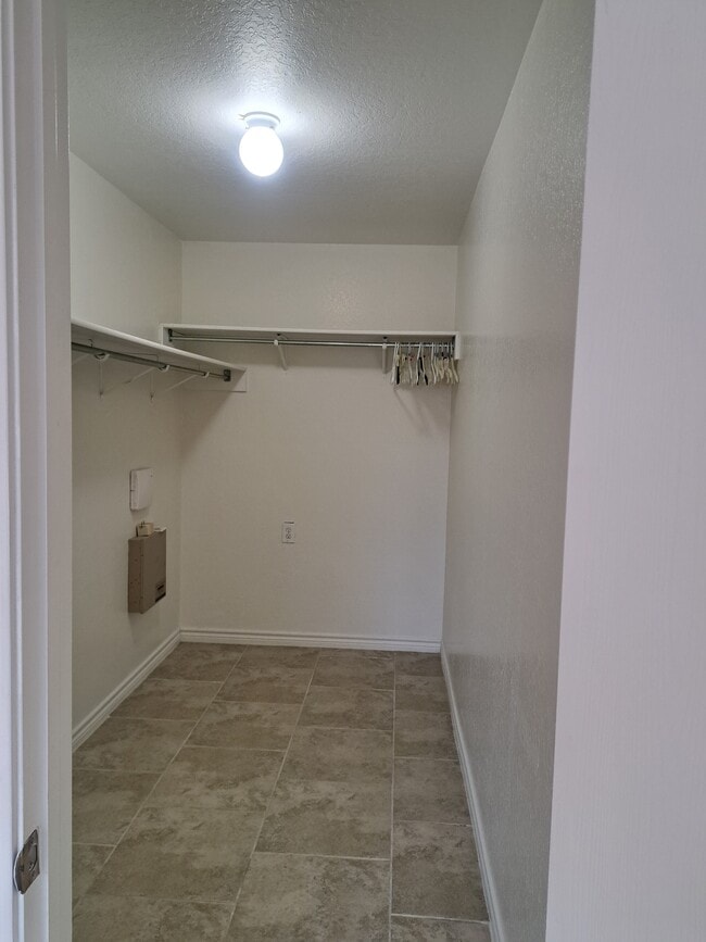 Photo - 6511 Flatstone Pass