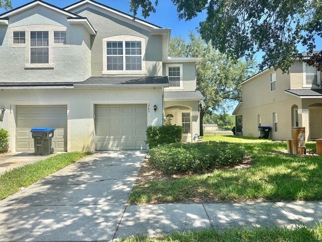 Building Photo - Orlando - 3 Bedroom, 2.5 Bathroom - $1,845.00