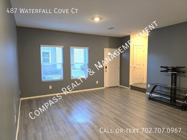 Photo - 487 Waterfall Cv Ct