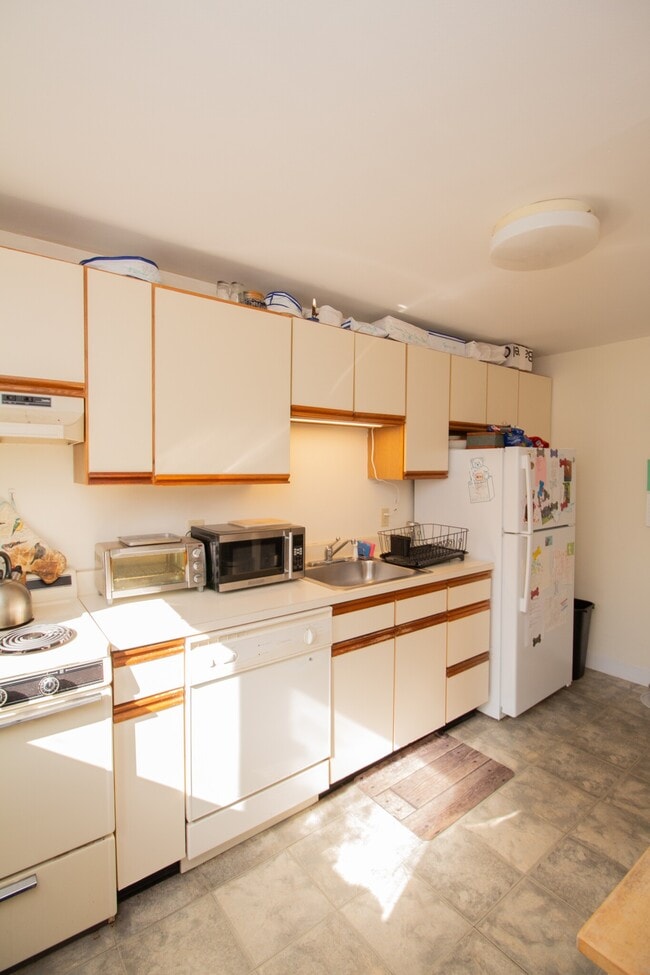 Photo - 79 Chestnut St