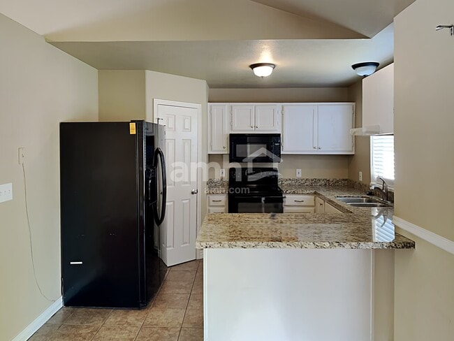 Photo - 1329 E 410 S St