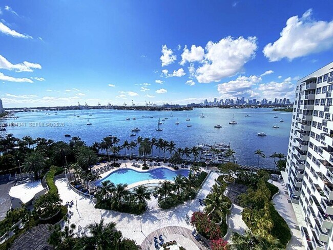 Building Photo - 1500 Bay Rd Unit 1222S